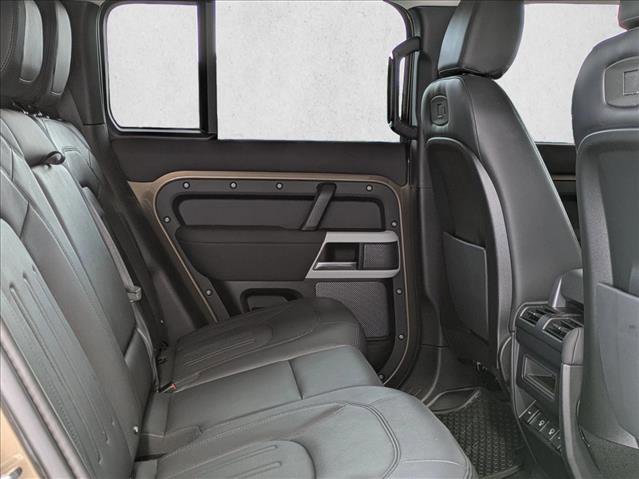 Used 2022 Land Rover Defender 110 S AWD/4WD image 24