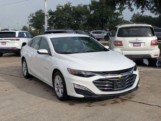 Used 2022 Chevrolet Malibu LT w/ LPO, Floor Liner Package FWD image 3