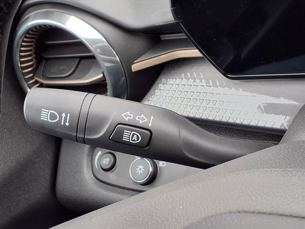 New 2026 Chevrolet Trax ACTIV w/ Driver Confidence Package image 17