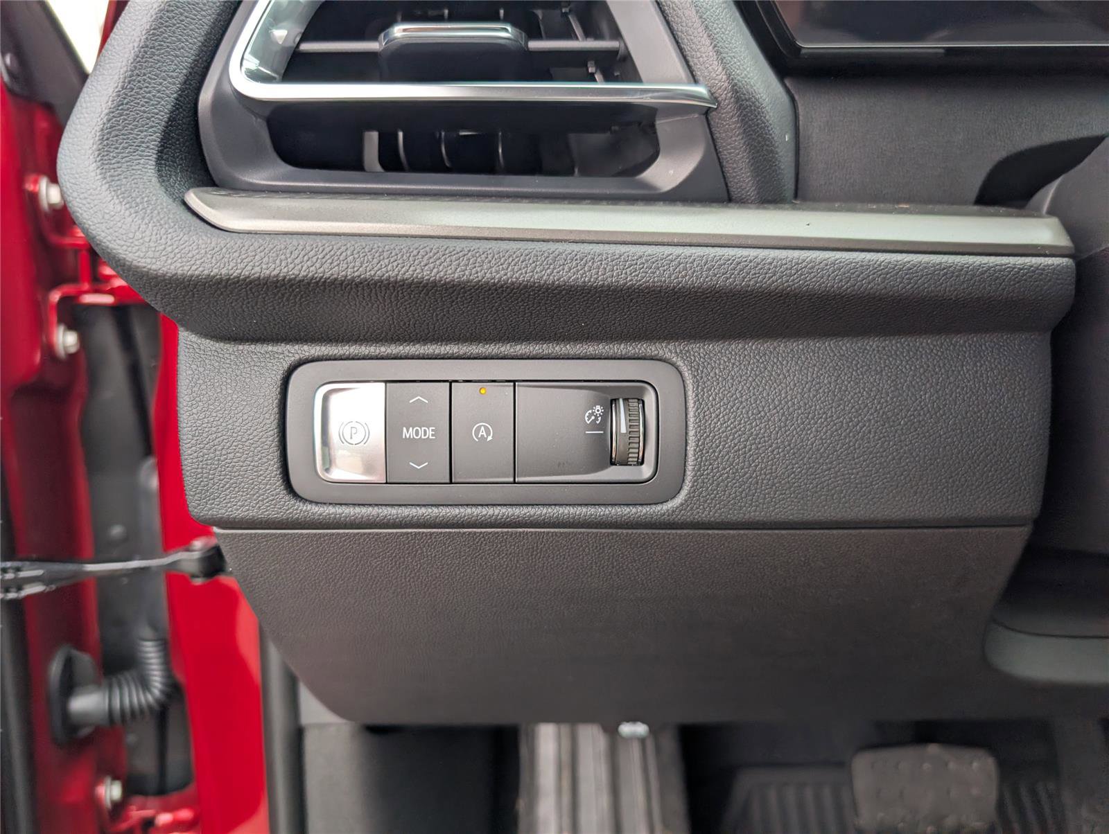 New 2026 Chevrolet Traverse LT w/ Sun and Wheel Package image 28