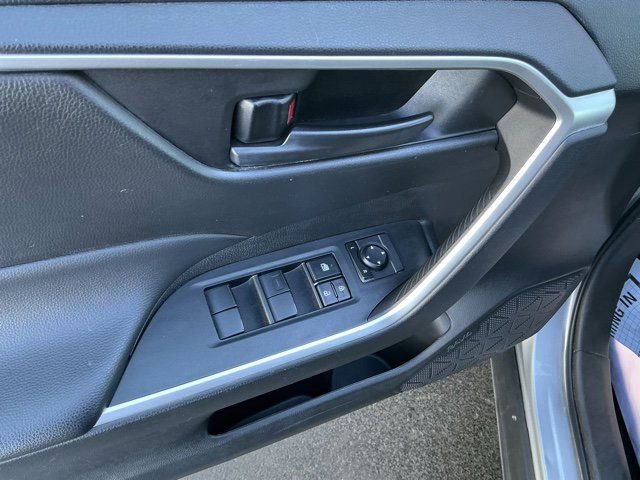 Used 2024 Toyota RAV4 LE image 16