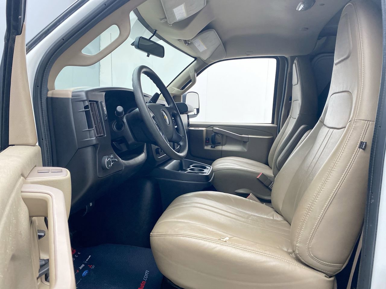 Used 2021 Chevrolet Express 2500 Extended w/ Driver Convenience Package RWD image 14