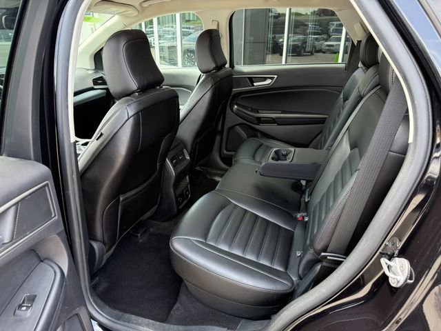 Used 2022 Ford Edge SEL w/ Convenience Package image 13
