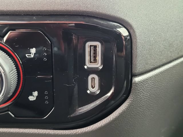 Used 2022 Chevrolet Silverado 1500 LT w/ Safety Package RWD image 15