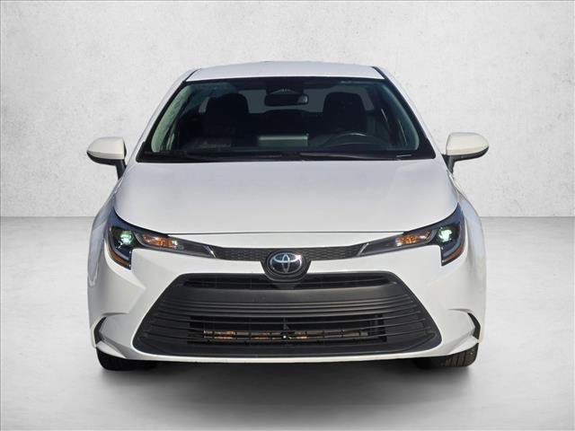 Used 2025 Toyota Corolla LE image 2