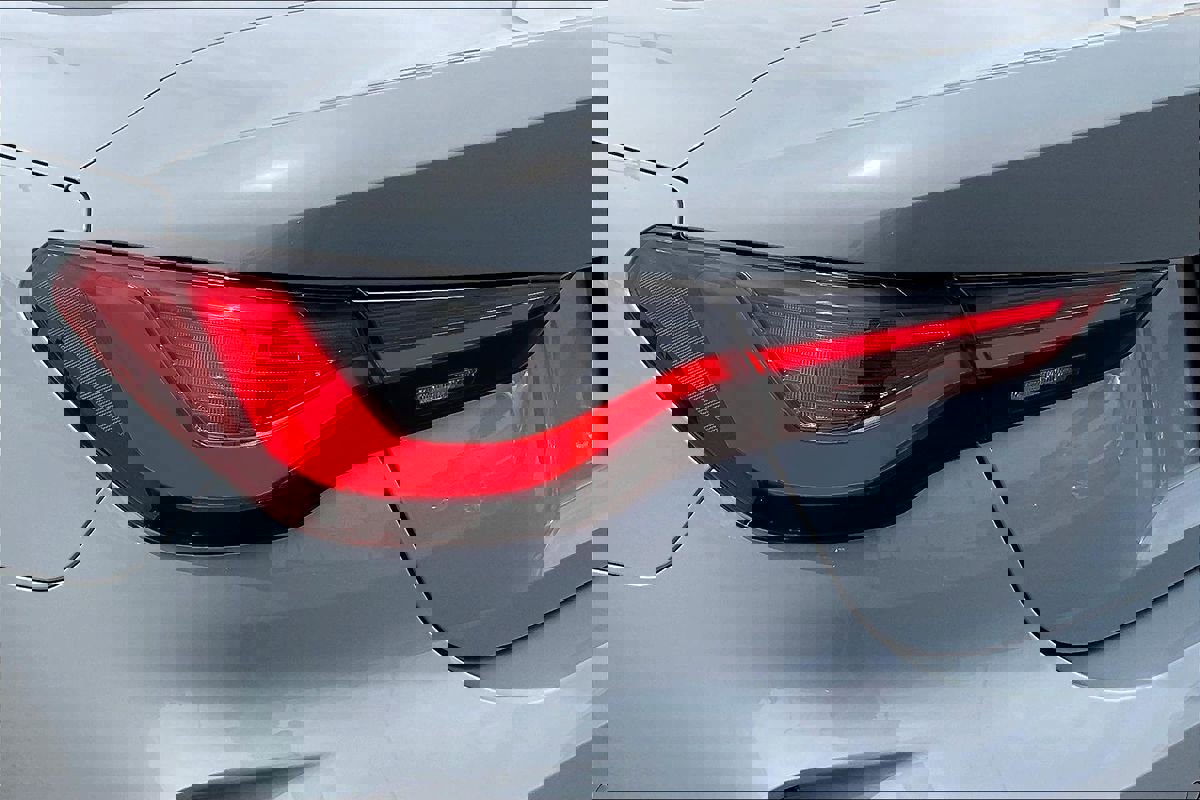 Used 2023 BMW 430i Convertible w/ M Sport Package image 27