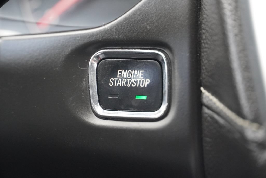 Used 2019 GMC Acadia SLE w/ Driver Alert Package I FWD image 30