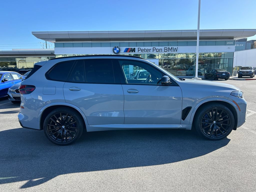 Used 2024 BMW X5 M60i AWD/4WD image 6