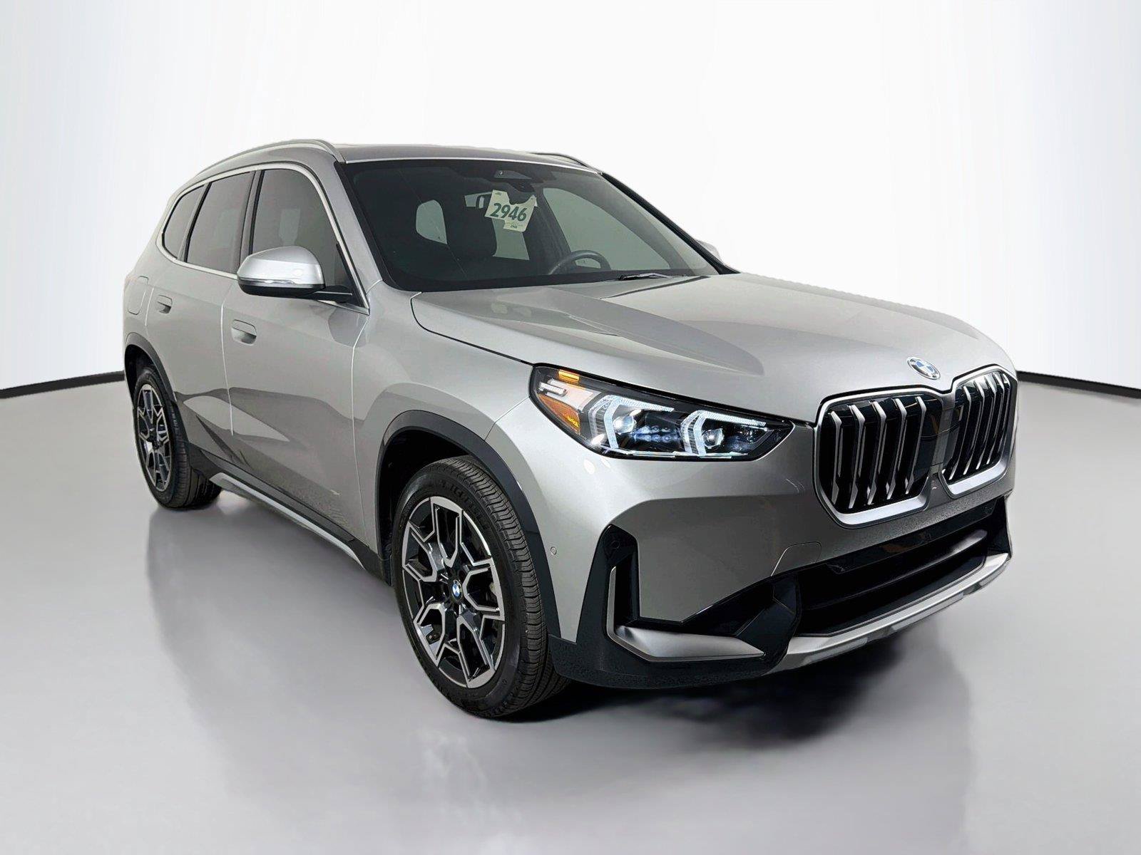 Used 2026 BMW X1 xDrive28i w/ Convenience Package AWD/4WD image 3