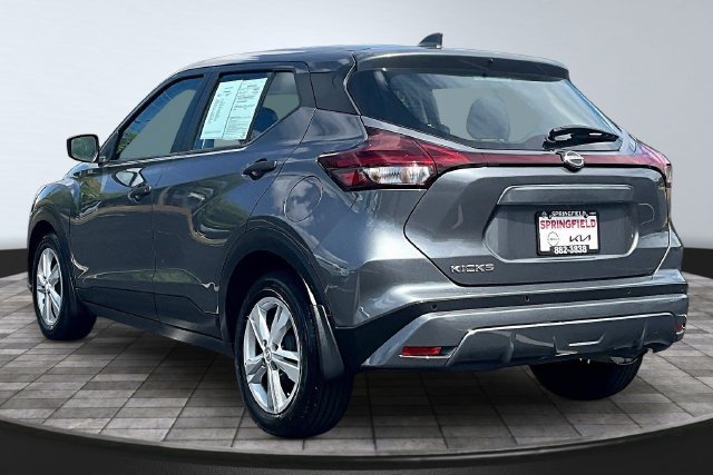 Used 2024 Nissan Kicks S FWD image 4