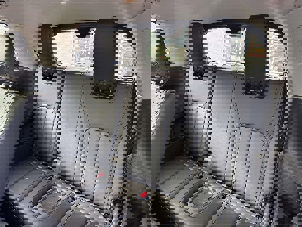 Used 2022 INFINITI QX60 Sensory w/ Vision Package image 12