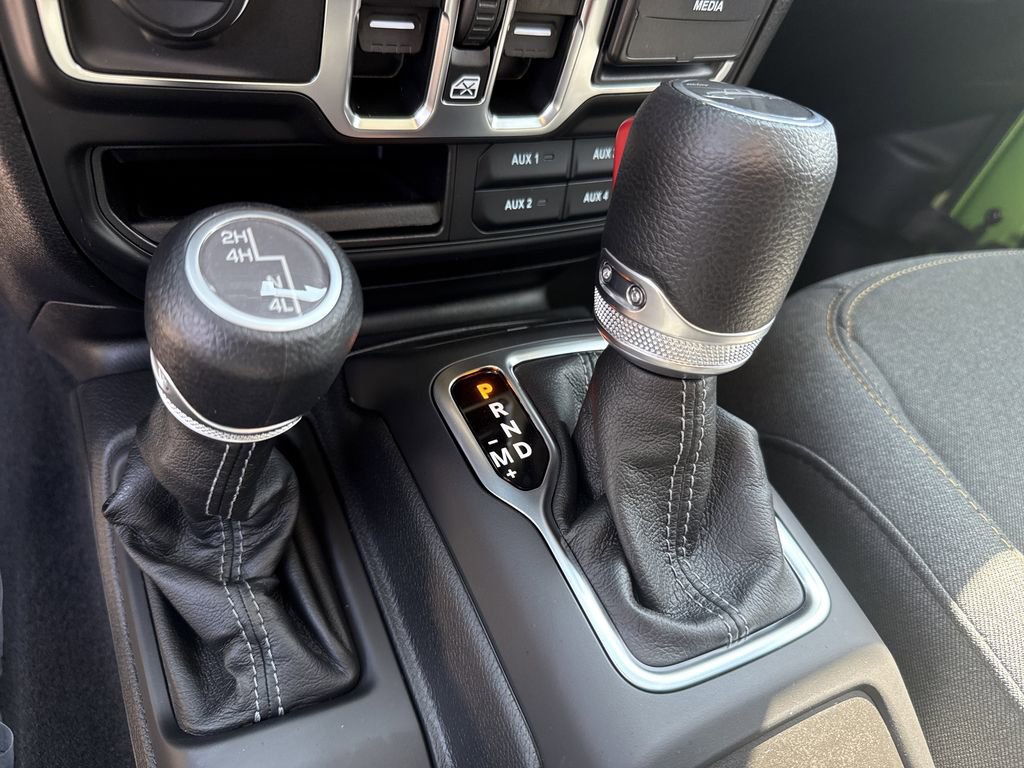 New 2025 Jeep Gladiator Sport image 33