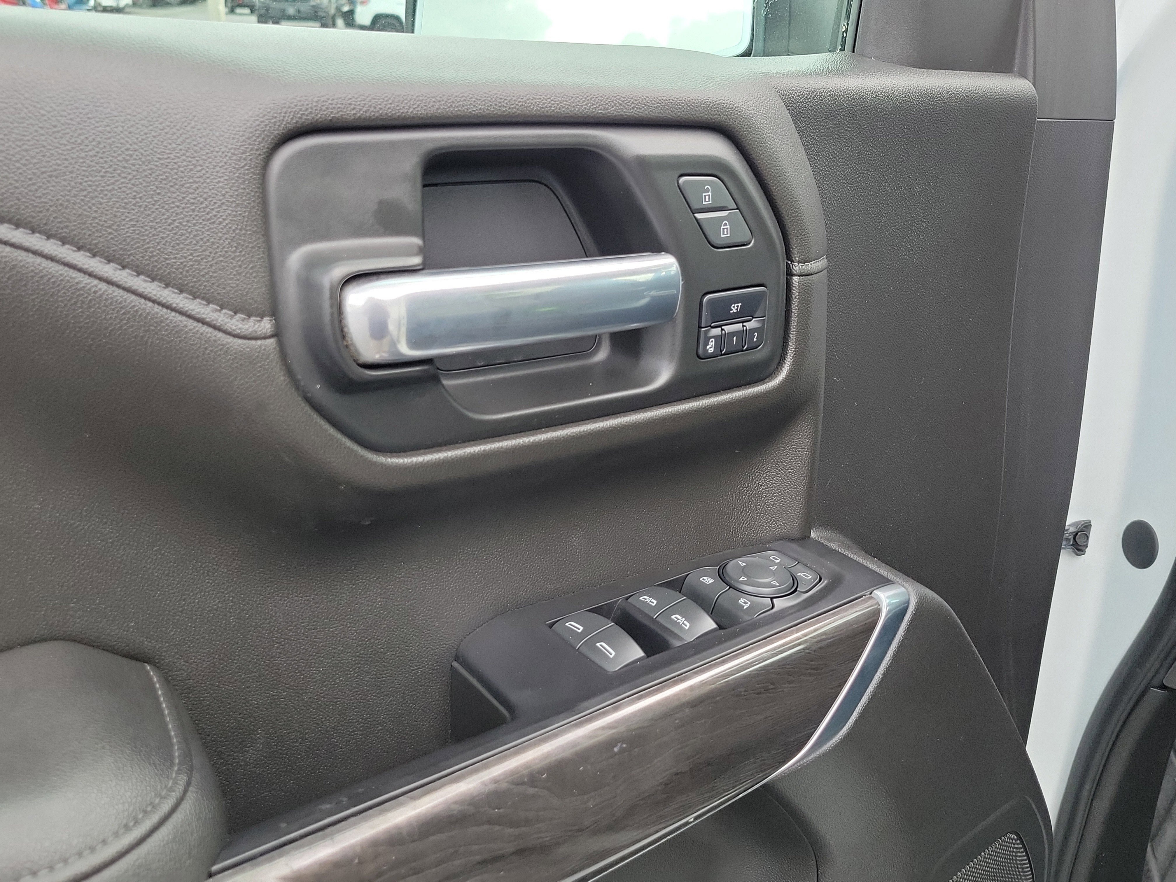 Used 2019 Chevrolet Silverado 1500 LTZ w/ LTZ Plus Package image 19