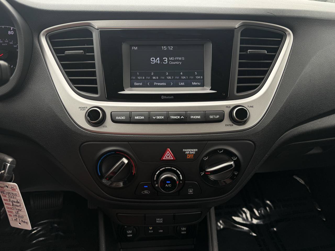 Used 2021 Hyundai Accent SE FWD image 21