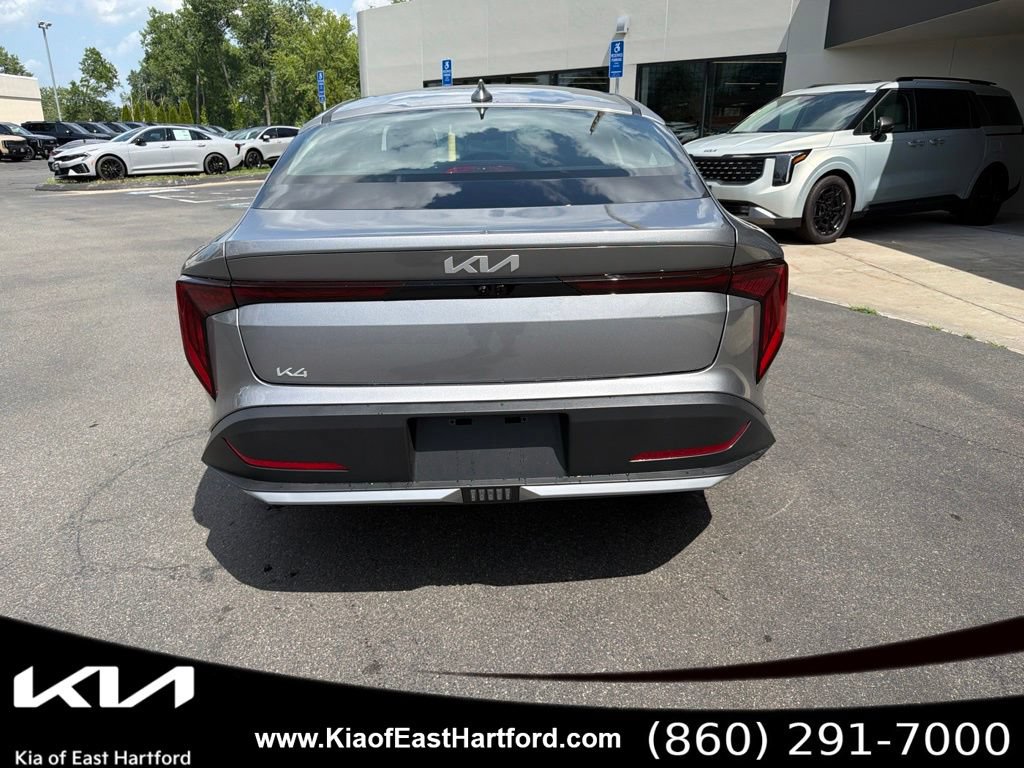 New 2026 Kia K4 FWD image 9