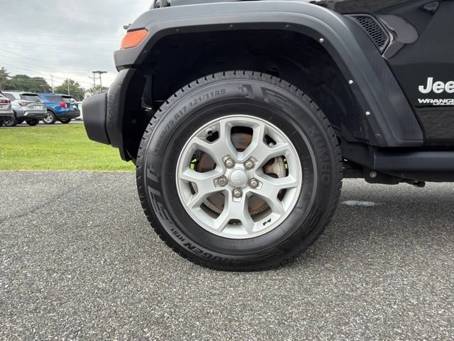 Used 2021 Jeep Wrangler Unlimited Sport AWD/4WD image 24