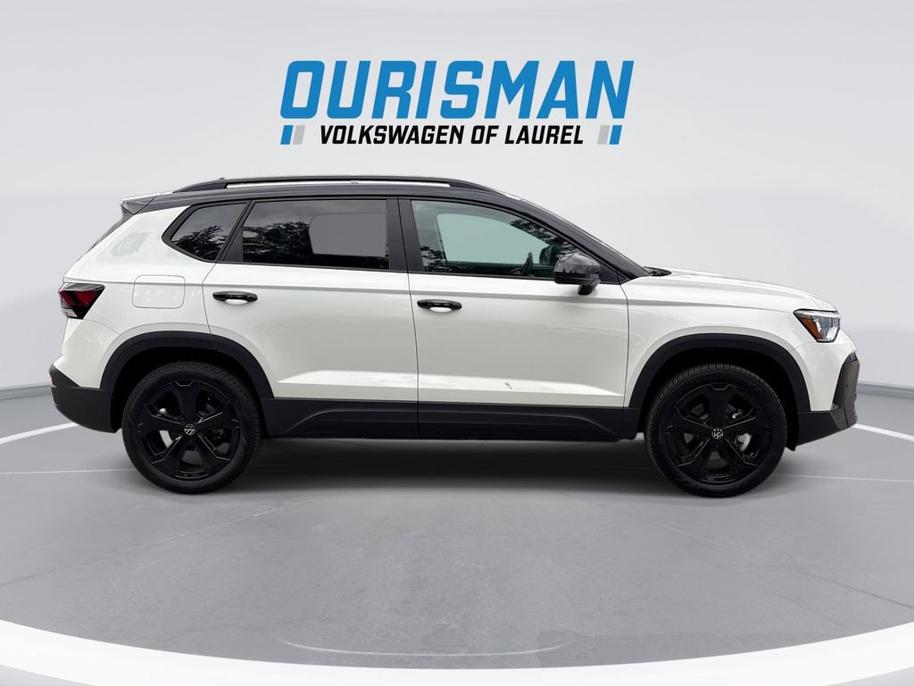 New 2026 Volkswagen Taos SE AWD/4WD image 9