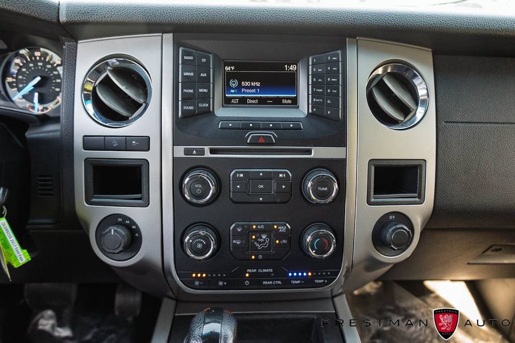 Used 2017 Ford Expedition XLT AWD/4WD image 25