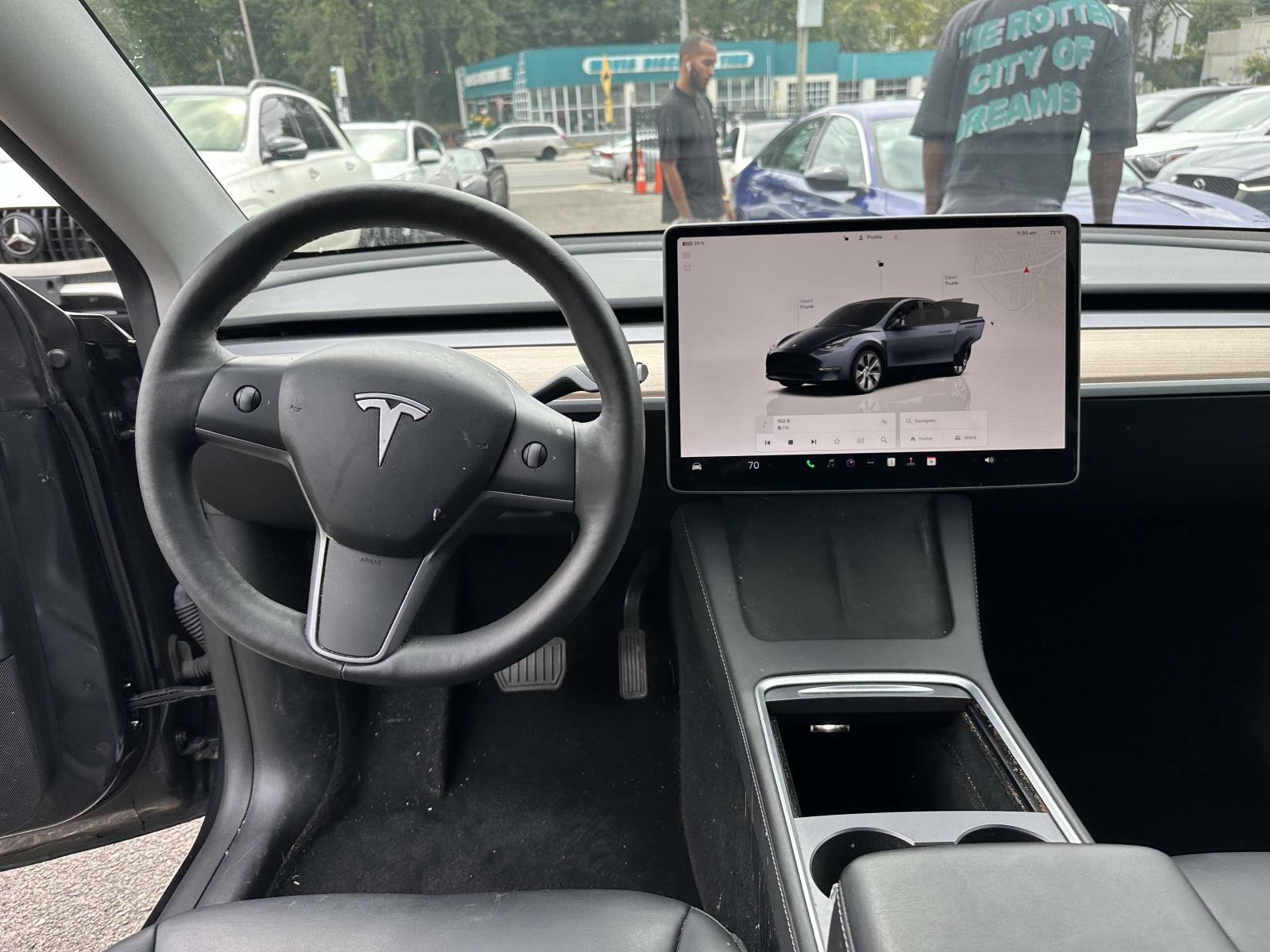Used 2024 Tesla Model Y Long Range image 15
