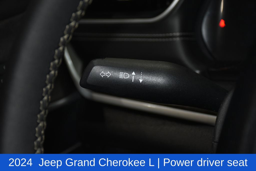 Used 2024 Jeep Grand Cherokee L Limited w/ Luxury Tech Group II image 10