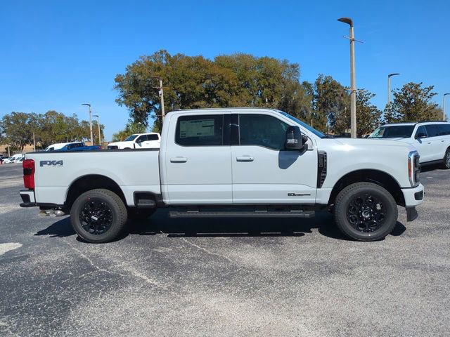 New 2026 Ford F250 Lariat w/ Black Appearance Package image 4