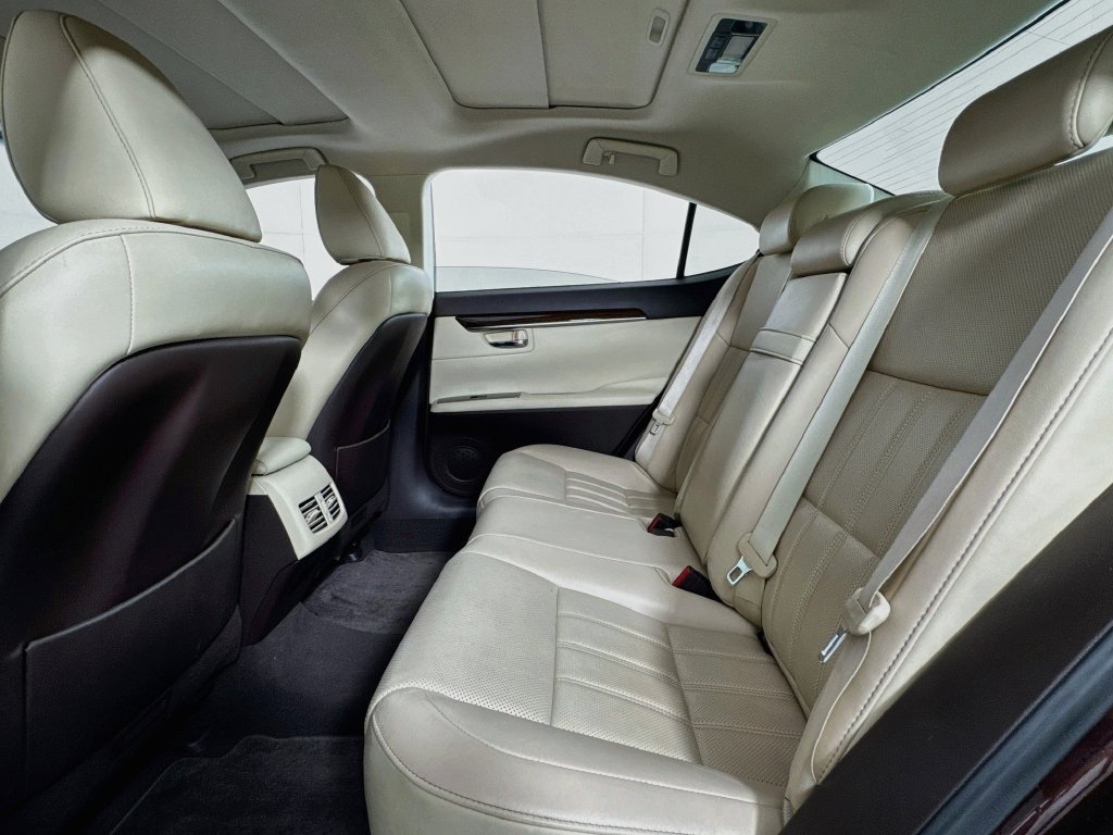 Used 2017 Lexus ES 350 FWD image 12
