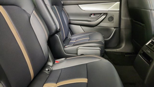 New 2026 MAZDA CX-90 Plug-In Hybrid w/ Premium Plus AWD/4WD image 34