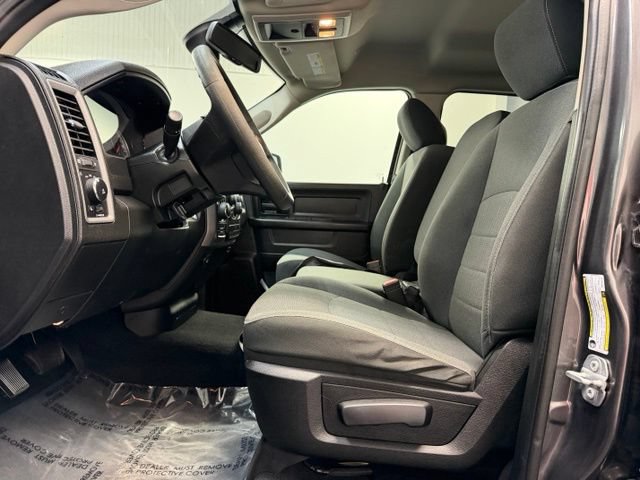 Used 2021 RAM 1500 Express w/ Wheel & Sound Group AWD/4WD image 15