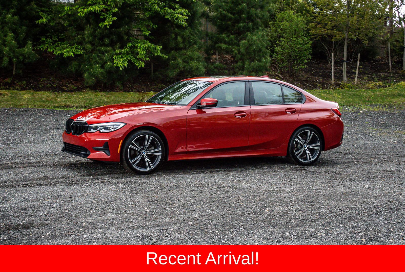 Used 2021 BMW 330i xDrive Sedan w/ Convenience Package AWD/4WD image 3