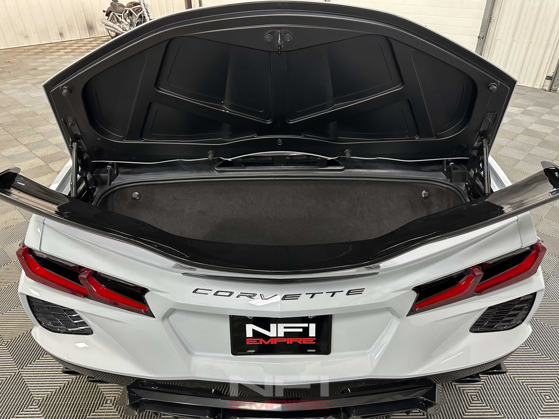 Used 2021 Chevrolet Corvette Stingray Premium Conv w/ Z51 Performance Package RWD image 38