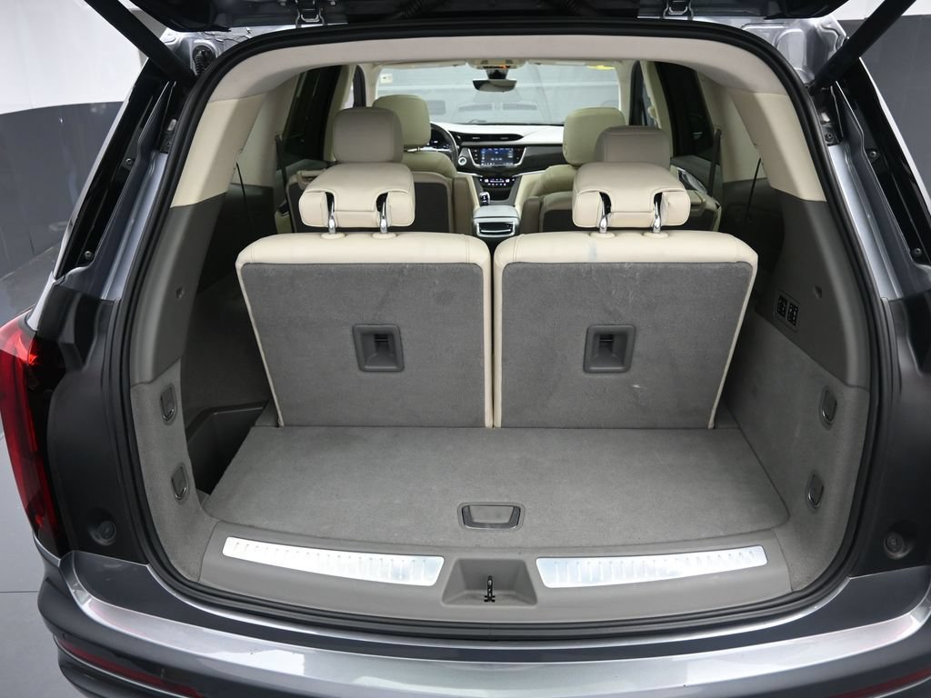 Used 2021 Cadillac XT6 Premium Luxury FWD image 24