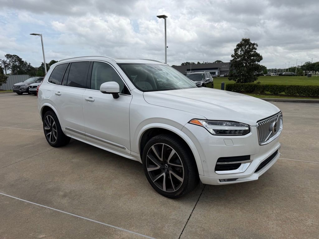 Used 2023 Volvo XC90 B6 Plus w/ Protection Package Premier image 6