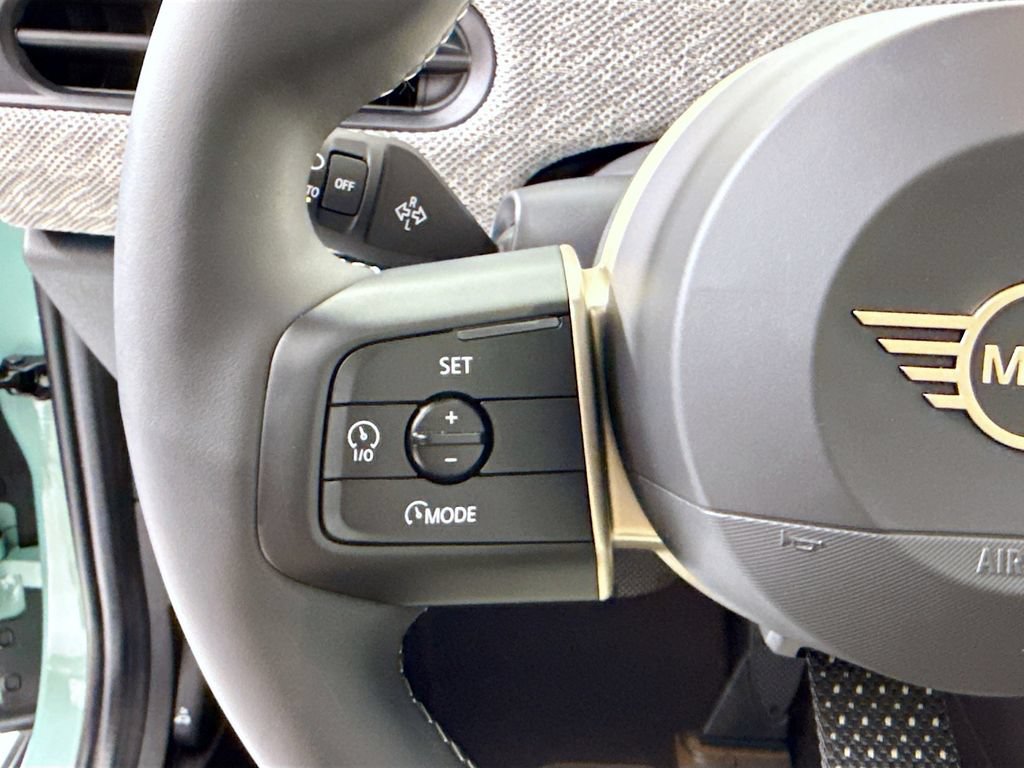 Used 2026 MINI Cooper S FWD image 11