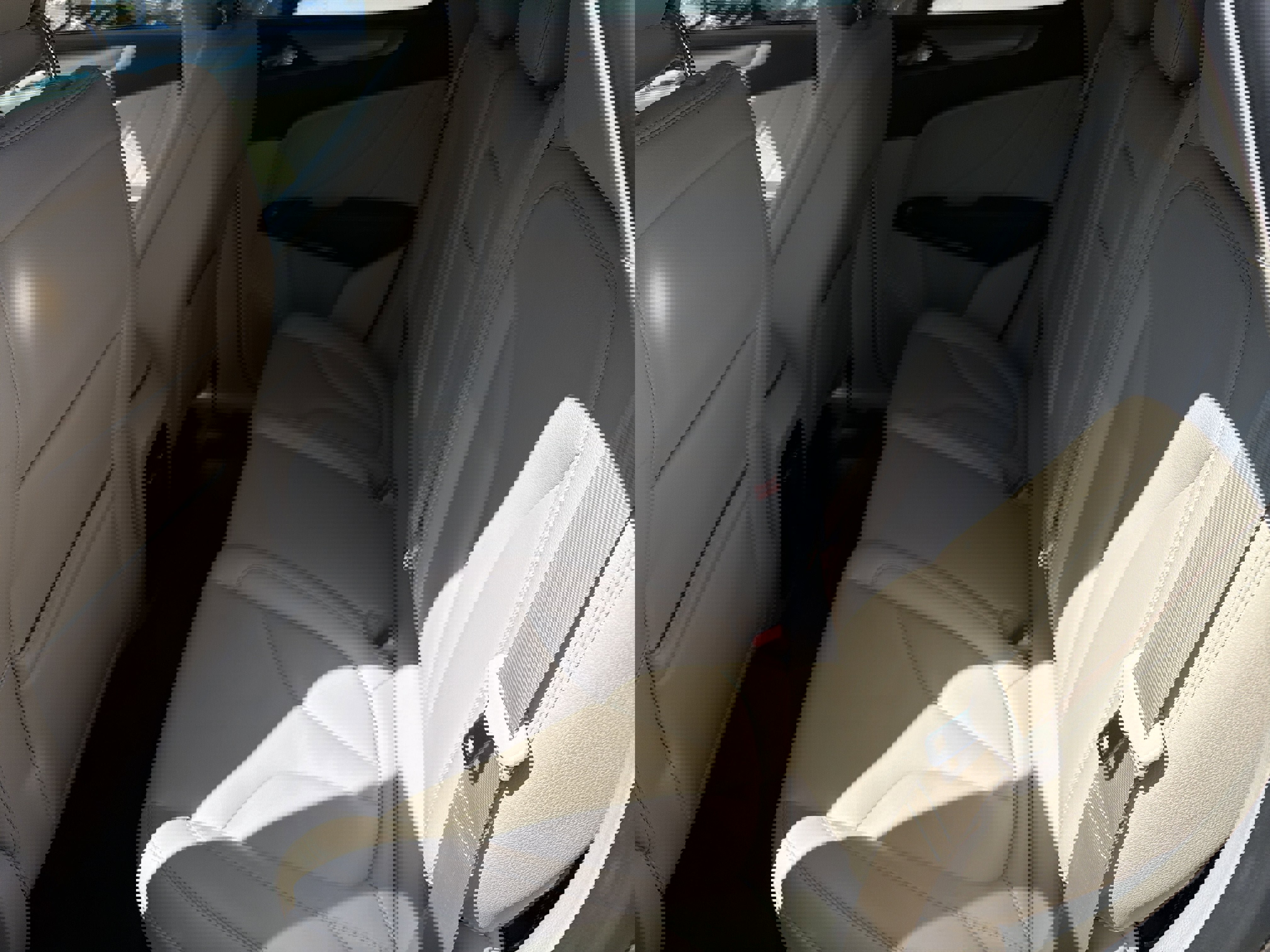 Used 2019 Lincoln MKC Premiere AWD/4WD image 20