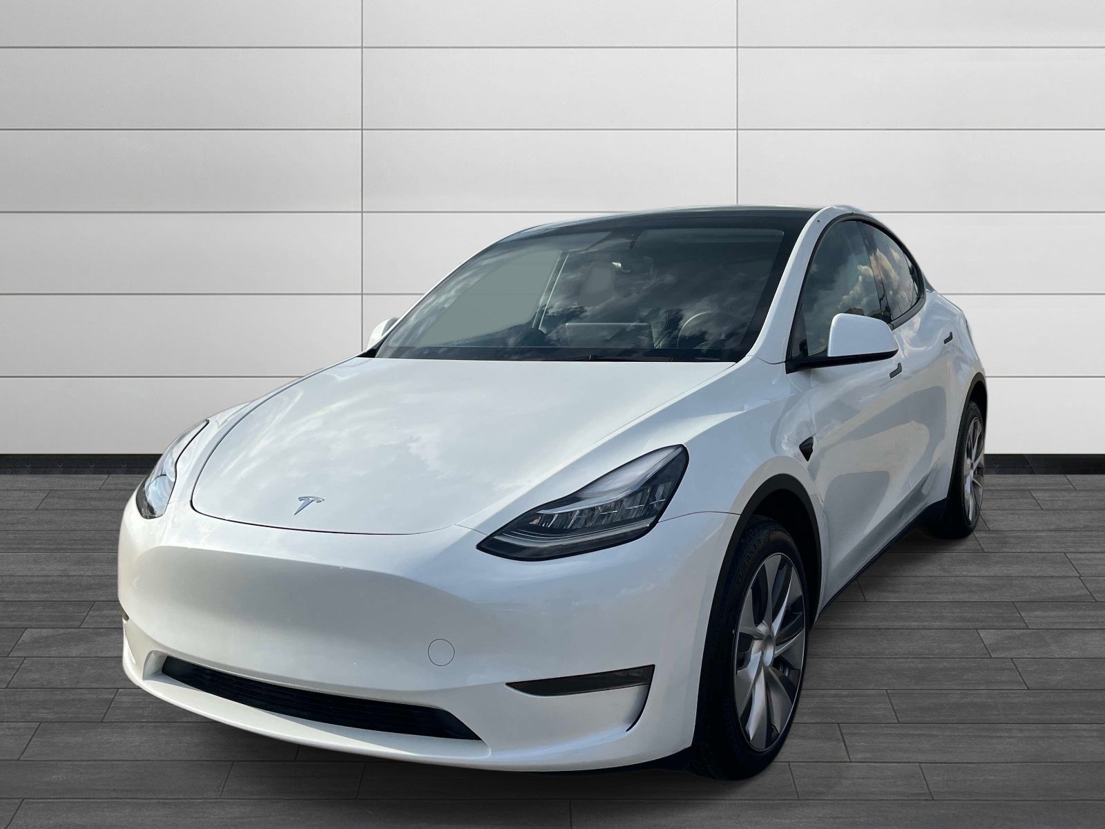 Used 2023 Tesla Model Y Long Range AWD/4WD image 7