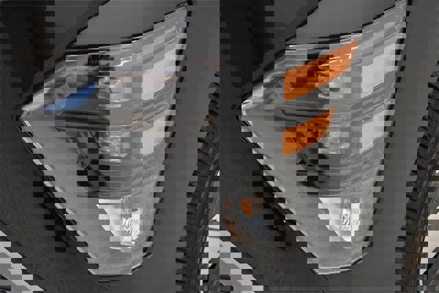 Used 2025 Hyundai Kona SEL image 14