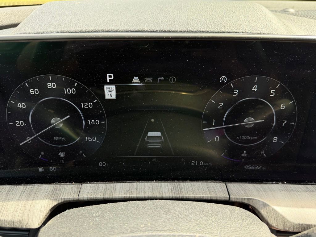 Used 2024 Kia Telluride SX w/ Towing Package image 18