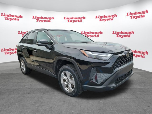 Used 2024 Toyota RAV4 XLE AWD/4WD image 17