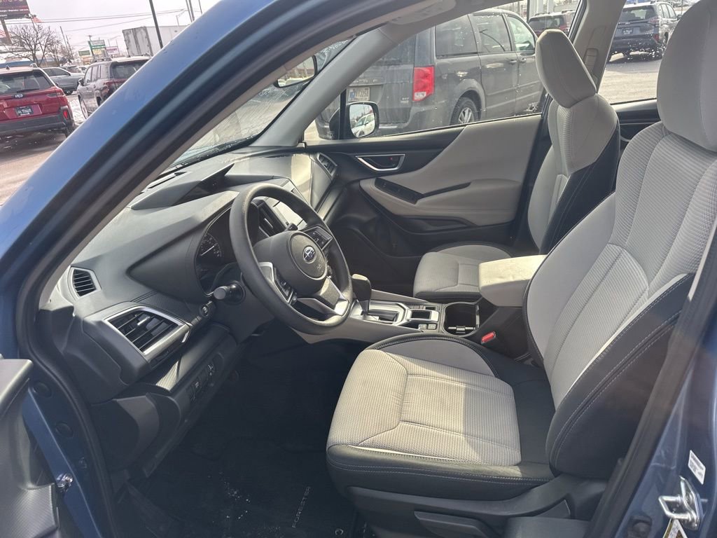 Used 2022 Subaru Forester image 9