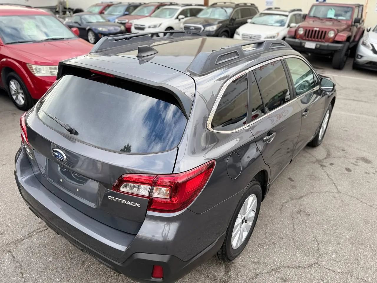 Used 2018 Subaru Outback 2.5i Premium image 20