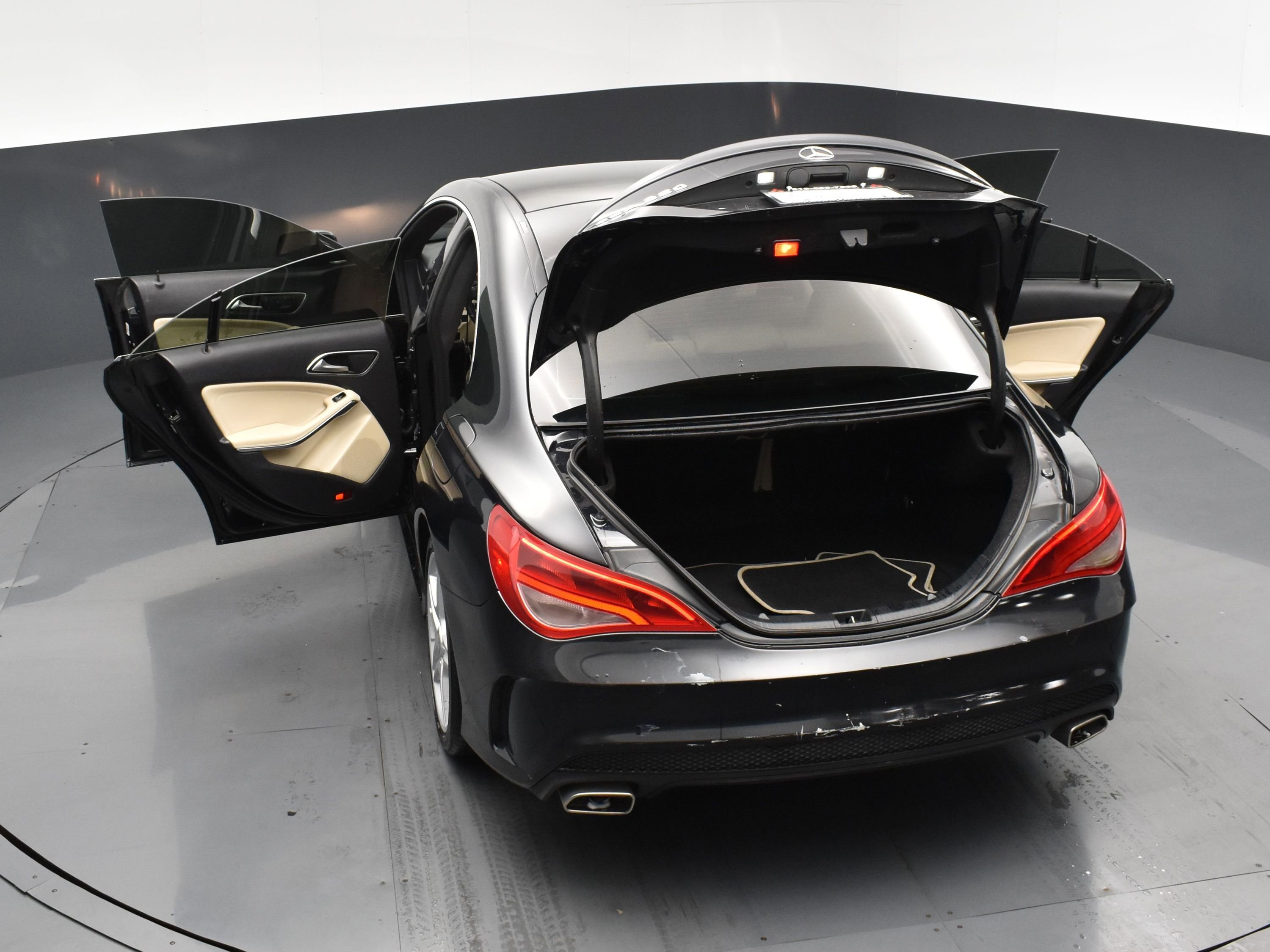 Used 2014 Mercedes-Benz CLA 250 4MATIC image 26