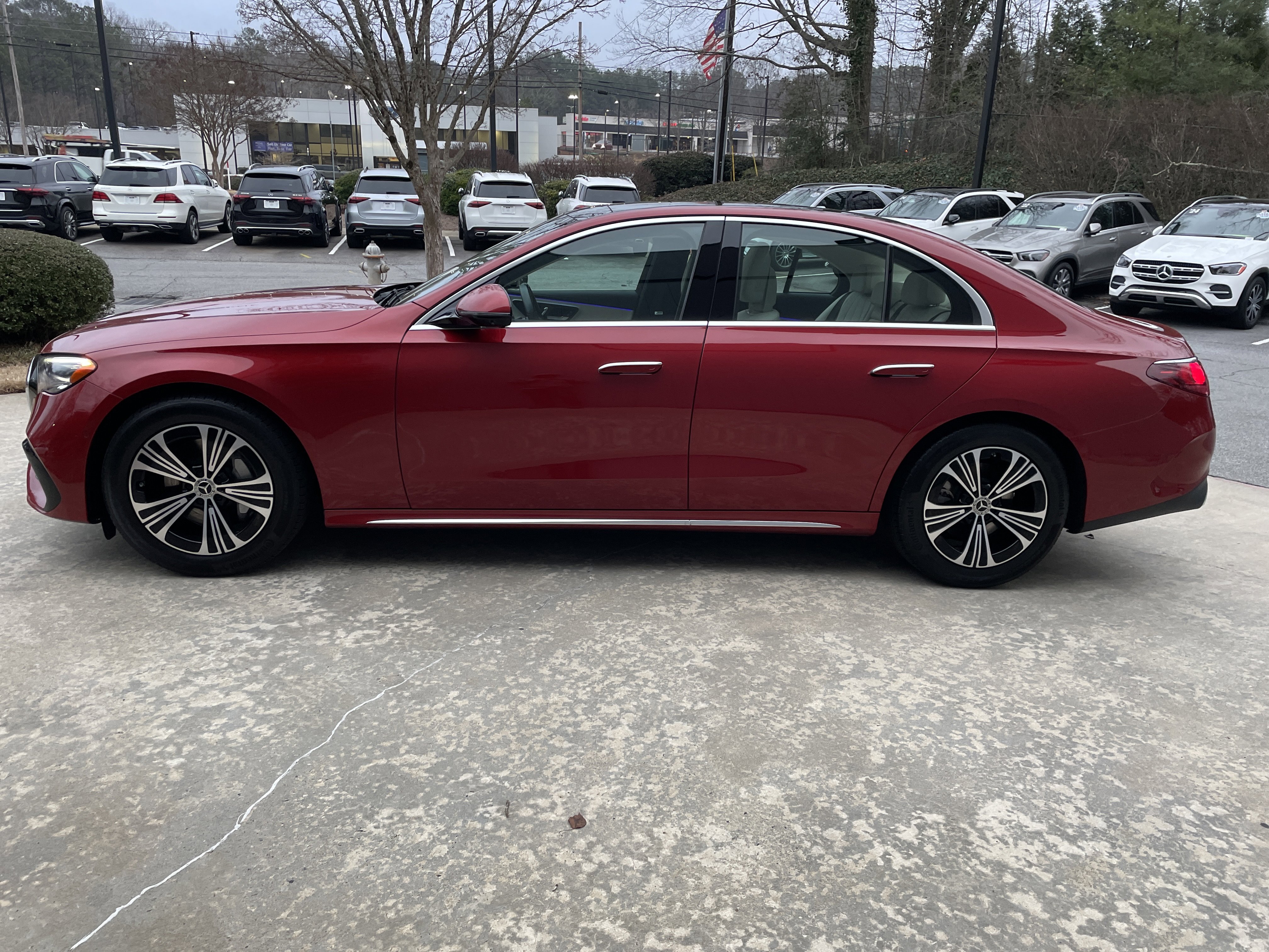 Certified 2024 Mercedes-Benz E 350 4MATIC Sedan image 15