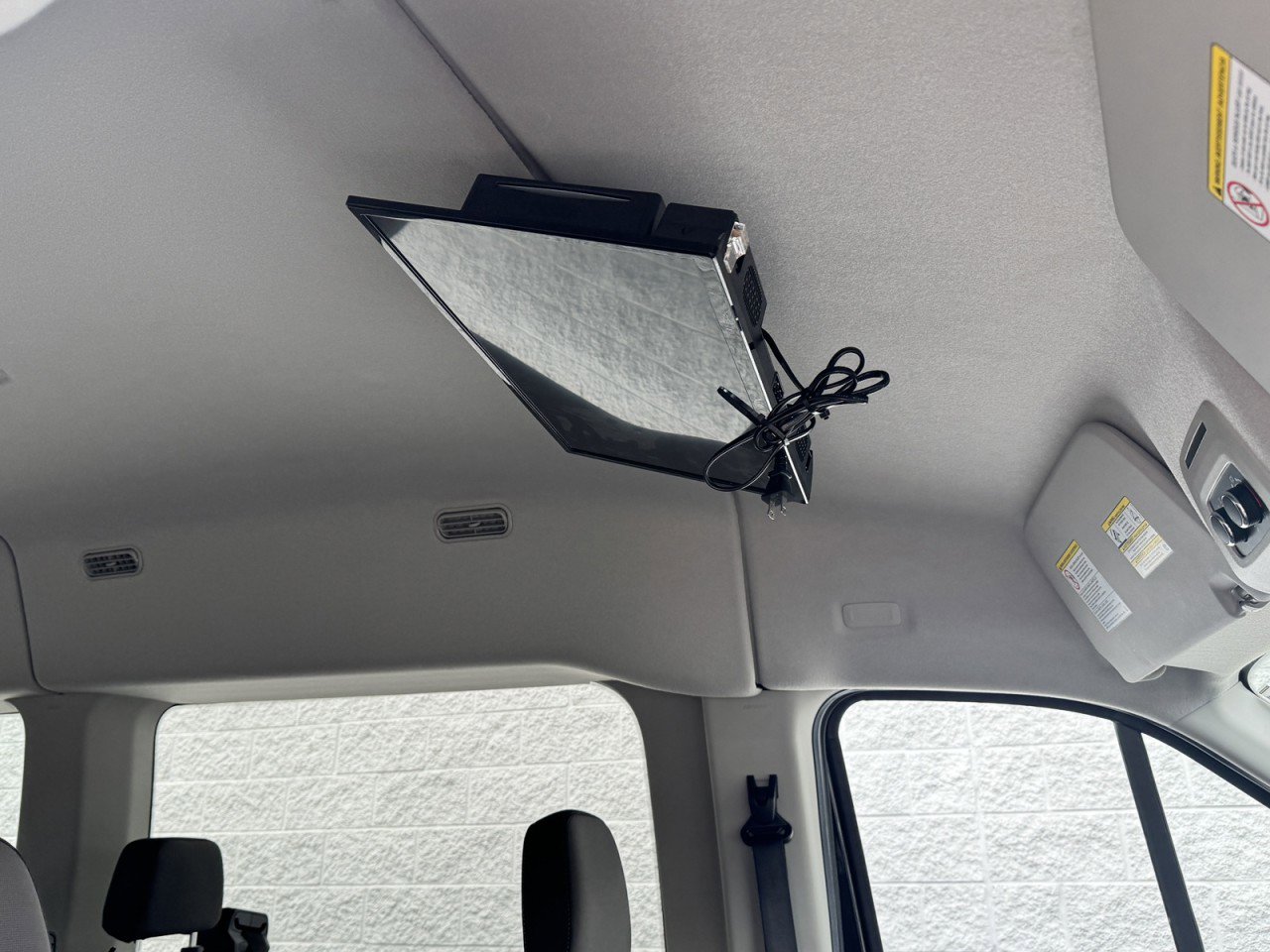 Used 2024 Ford Transit 350 XLT image 12