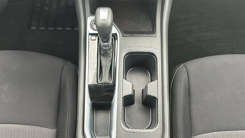 Used 2025 Nissan Sentra SV FWD image 27