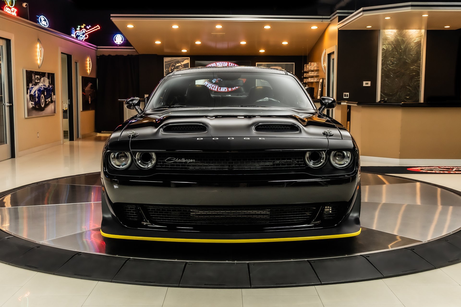 Used 2023 Dodge Challenger SRT Hellcat Redeye RWD image 7