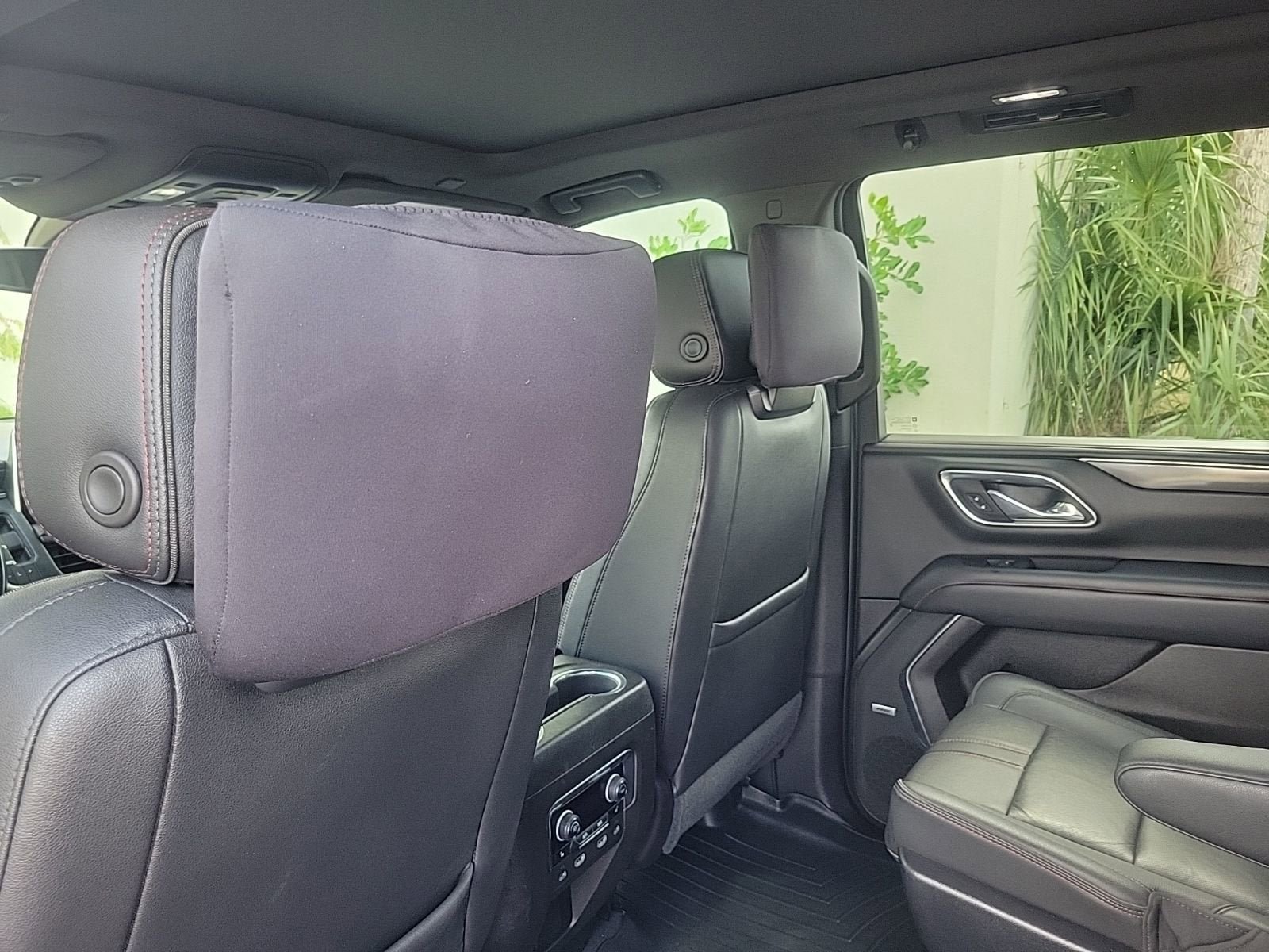Used 2021 Chevrolet Tahoe RST w/ Luxury Package image 15