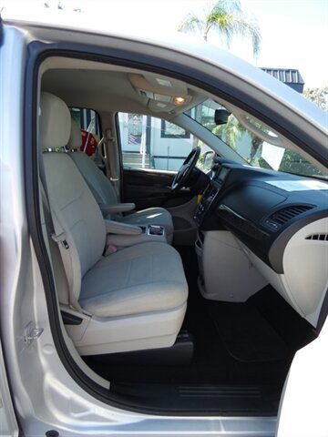 Used 2011 Dodge Grand Caravan Mainstreet w/ PWR Convenience Group FWD image 47