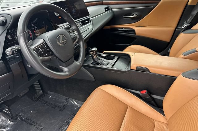 Used 2023 Lexus ES 350 w/ Premium Package FWD image 11