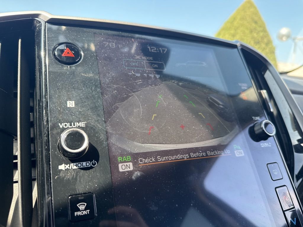 Used 2025 Subaru Ascent Premium image 12