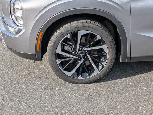 Used 2022 Mitsubishi Outlander SE image 10